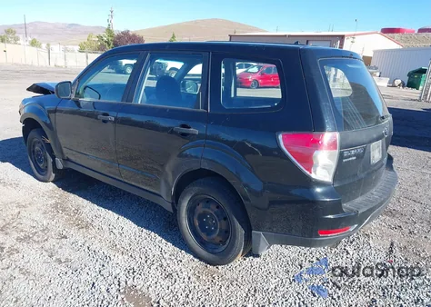 2010 Subaru Forester 2.5X z USA, uszkodzony, nr VIN JF2SH6AC9AH735027